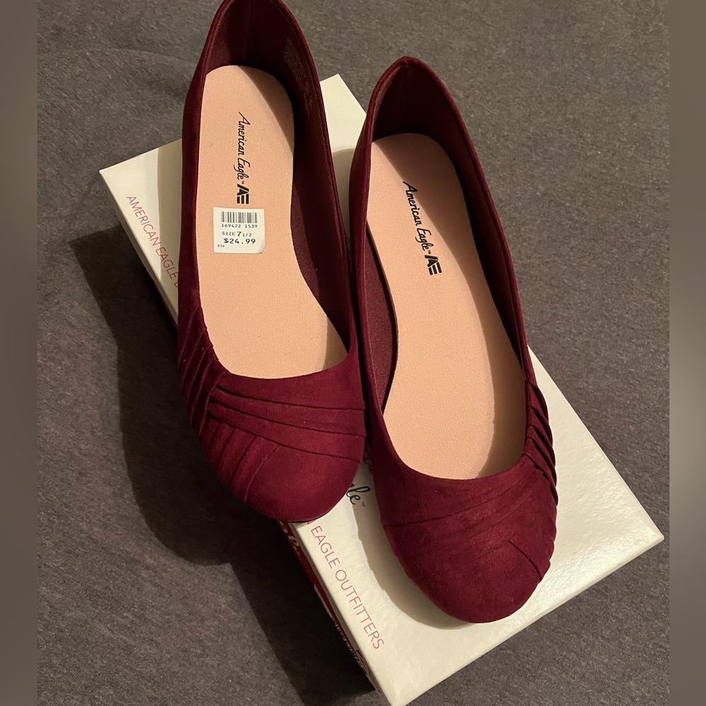 American eagle by Payless flats•Size 7 1/2